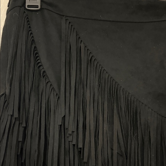 Idyllwind Asymmetrical Black Fringe Skirt - Picture 3 of 4